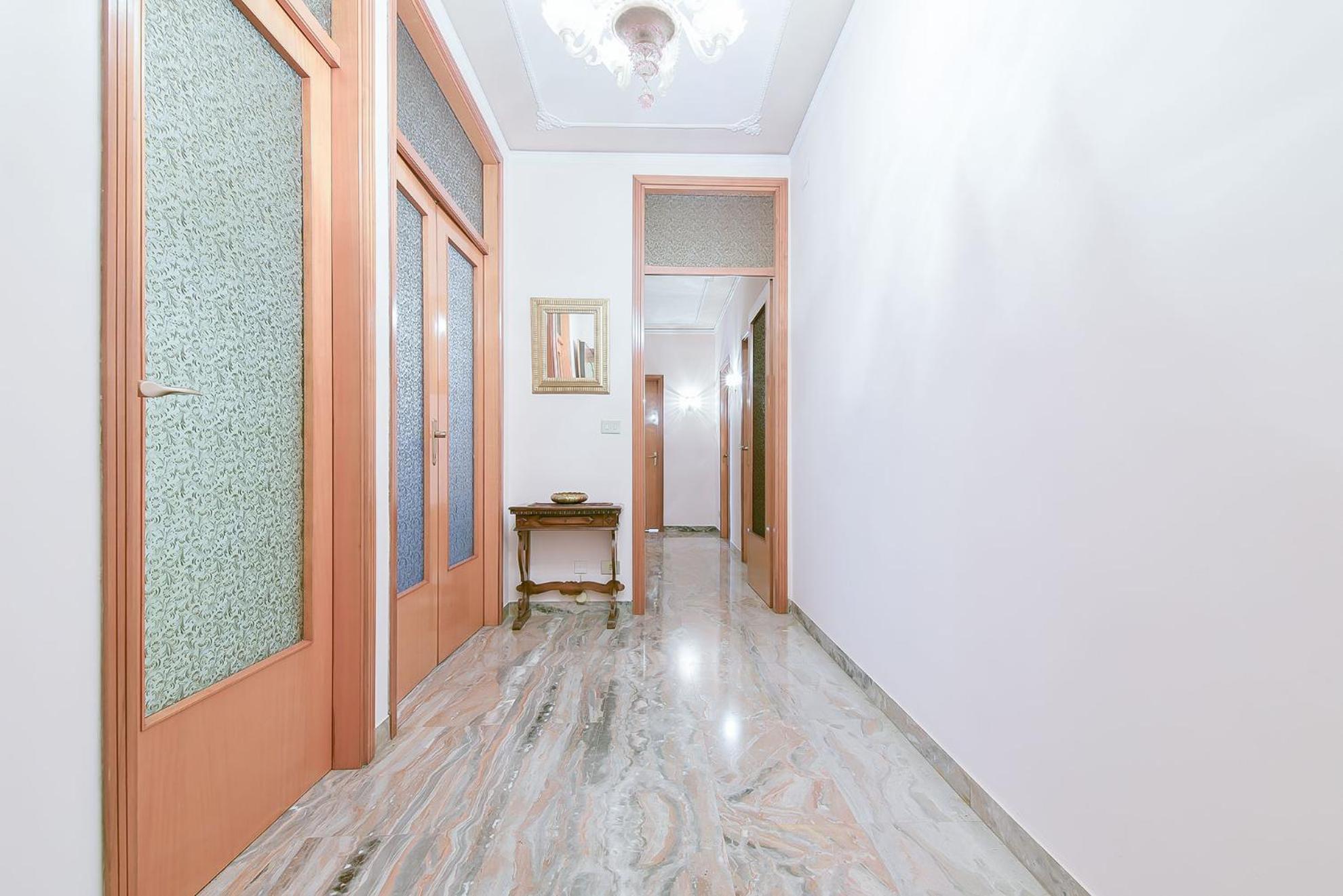 Apartament Queen Gabrielle *