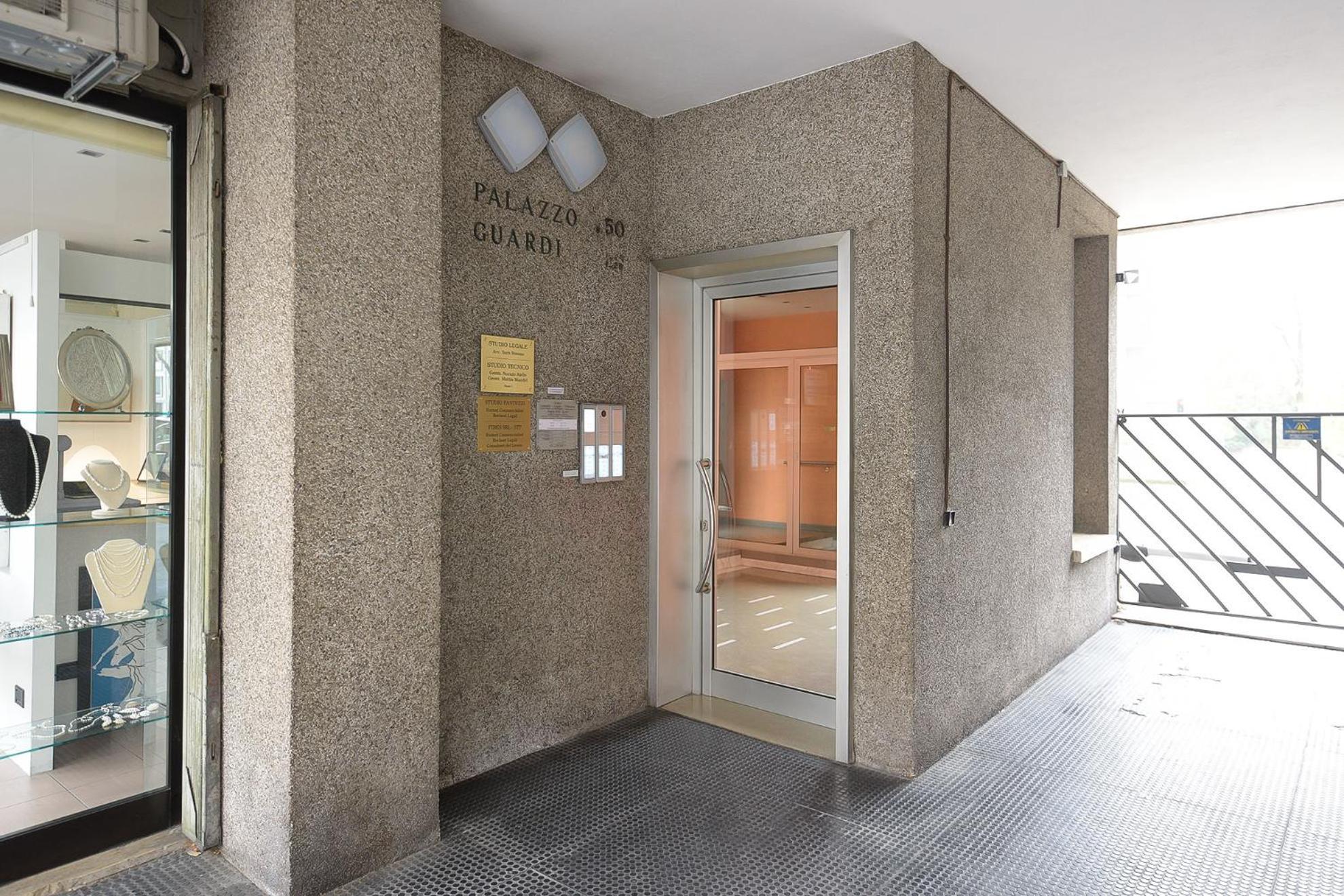 Queen Gabrielle Apartament